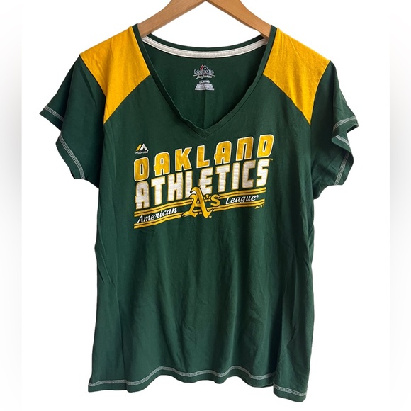 Majestic Tops - Majestic Oakland A’s Athletics Women’s XL V-neck Tee Shirt MLB Green & Yellow